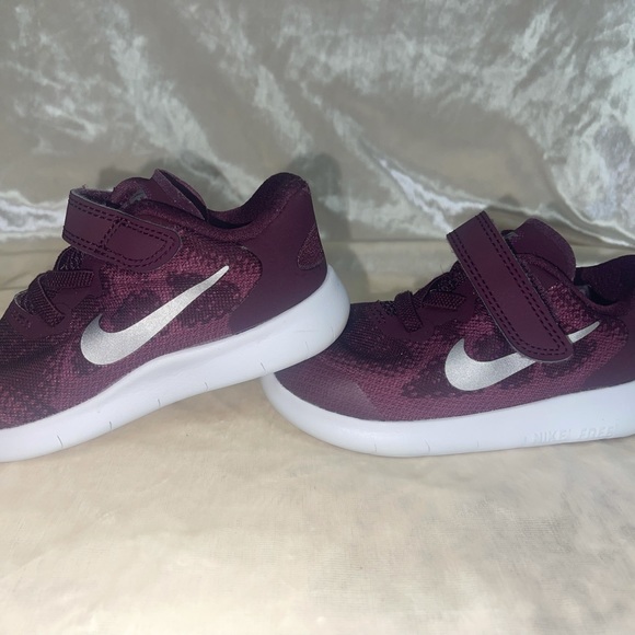 Toddler shoes size 6 and 7 very good conditions per free smoke free home - Picture 4 of 16